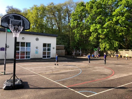 Doddinghurst playground
